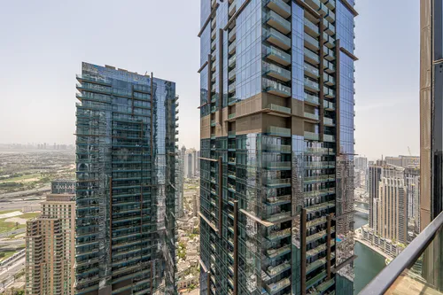 1 Bedroom Apartment in Jumeirah Living Marina Gate