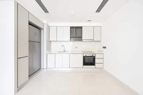 2 Bedrooms Apartment in Sunrise Bay