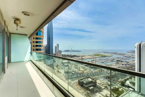 4 Bedrooms Apartment in Ocean Heights