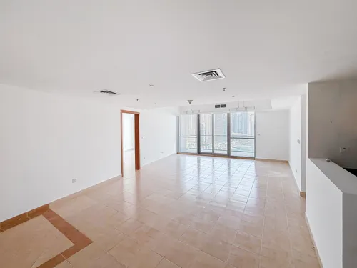 Managed Unit | Marina Views | Unfurnished
