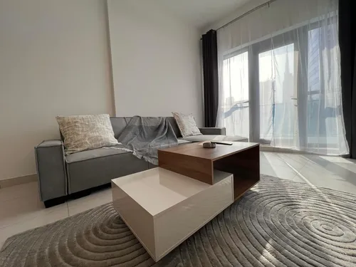 1 Bedroom Apartment in The Bay