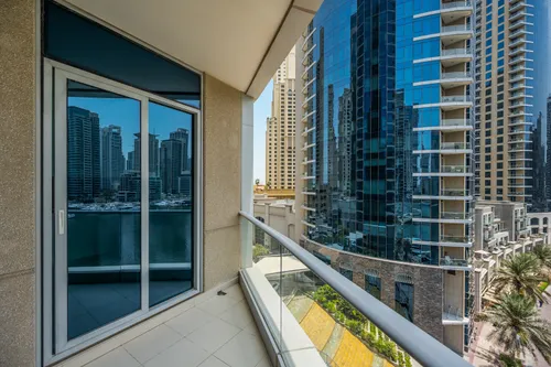 2 Bedrooms Apartment in Aurora Tower