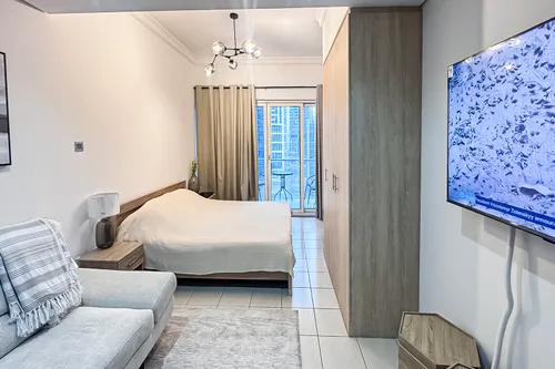 Apartment in Lake View Tower