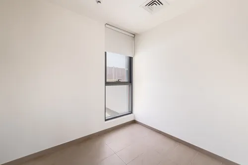 3 Bedrooms Villa in Executive Residences 2