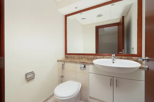 4 Bedrooms Apartment in Al Mesk Tower
