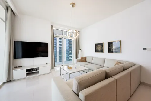 2 Bedrooms Apartment in Sunrise Bay Tower 2