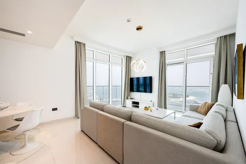 2 Bedrooms Apartment in Sunrise Bay Tower 2