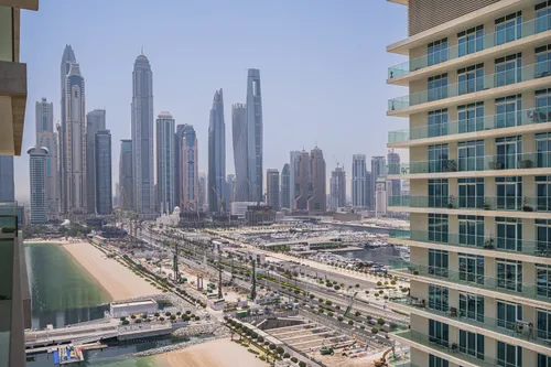 2 Bedrooms Apartment in Sunrise Bay Tower 2