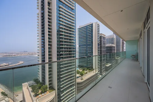2 Bedrooms Apartment in Sunrise Bay Tower 2