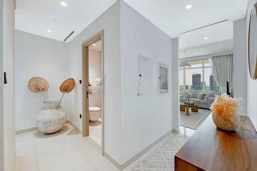 3 Bedrooms Apartment in Sunrise Bay Tower 1