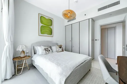 3 Bedrooms Apartment in Sunrise Bay Tower 1
