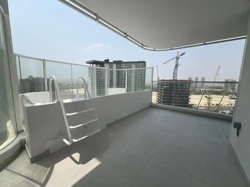 1 Bedroom Apartment in Opalz By Danube Tower 1