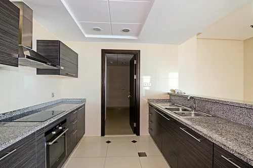 3 Bedrooms Apartment in 23 Marina