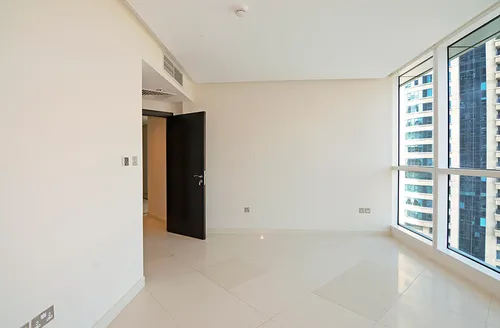 3 Bedrooms Apartment in 23 Marina