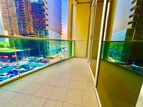 1 Bedroom Apartment in Lake Shore Tower