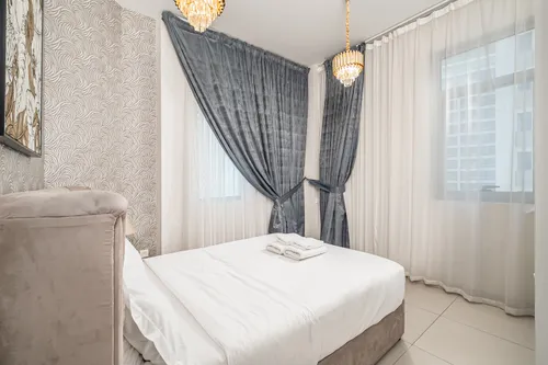 2 Bedrooms Apartment in Marina Wharf 2