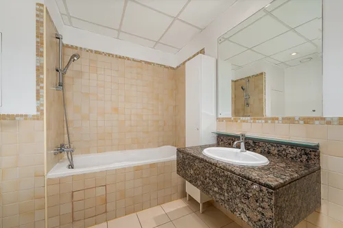 2 Bedrooms Apartment in Rimal 1