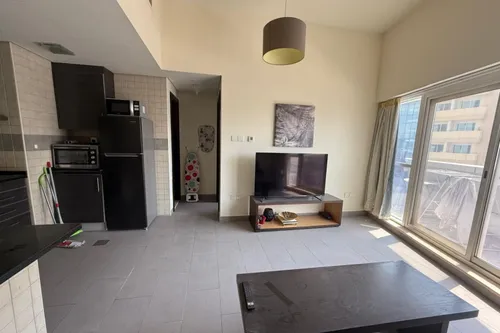 Mid-Floor | Fully Furnished | Ready To Move In