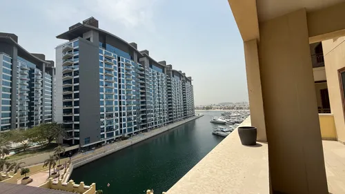 2 Bedrooms Apartment in Marina Residence 1