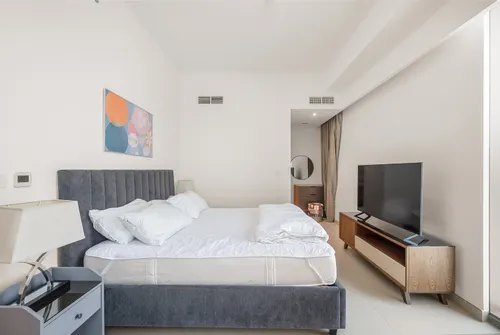 2 Bedrooms Apartment in 5242 Tower 1