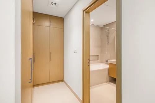 2 Bedrooms Apartment in 5242 Tower 1