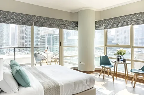2 Bedrooms Apartment in Marina Quay West