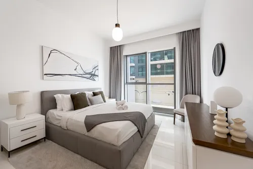 2 Bedrooms Apartment in Beach Isle Tower 1