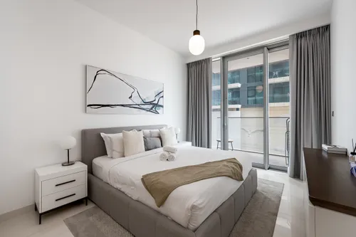 2 Bedrooms Apartment in Beach Isle Tower 1