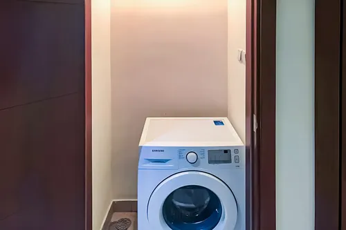 1 Bedroom Apartment in Standpoint Tower 1