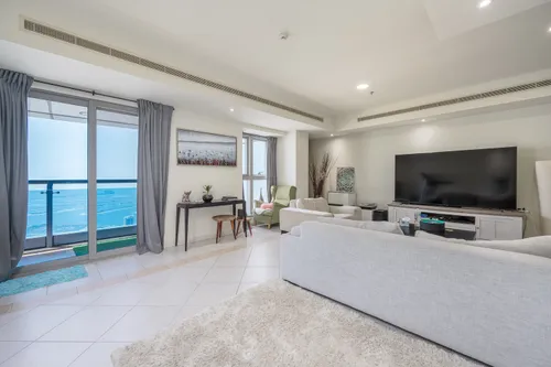 3 Bedrooms Duplex in Princess Tower