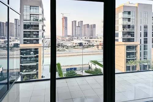 2 Bedrooms Apartment in AZIZI RIviera 18