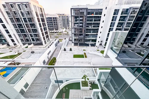 2 Bedrooms Apartment in AZIZI RIviera 18