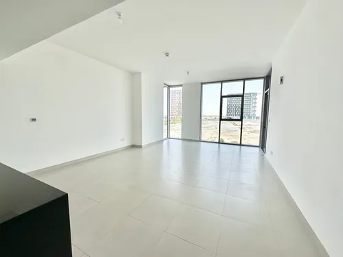 3 Bedrooms Apartment in The Pulse Boulevard Apartments (C2)