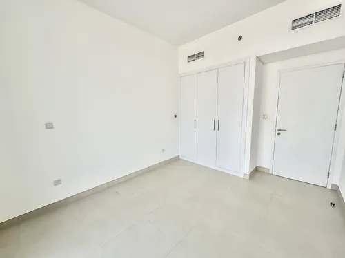 3 Bedrooms Apartment in The Pulse Boulevard Apartments (C2)