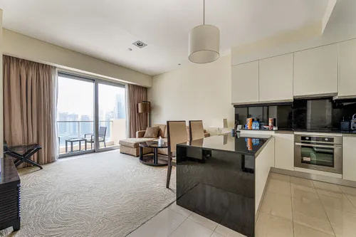5* Hotel Living | Furnished | Bills Included