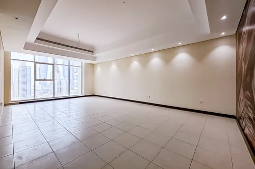 Close to Metro | Spacious | Lake & SZR Views