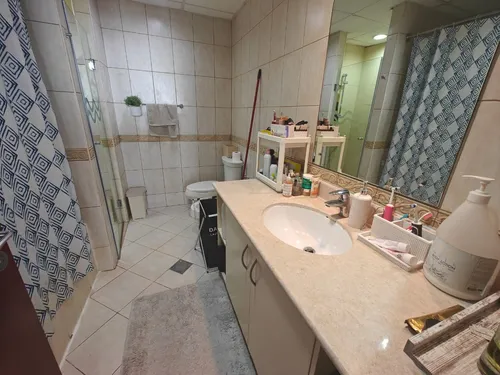 2 Bedrooms Apartment in Newbridge Hill 1