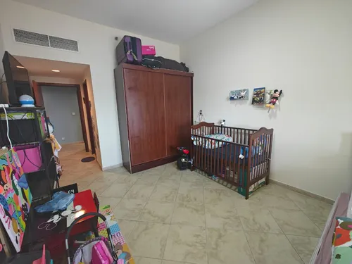2 Bedrooms Apartment in Newbridge Hill 1