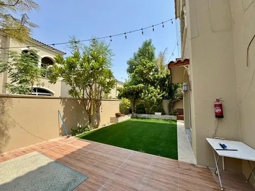 4 Bedrooms Townhouse in Casa Dora