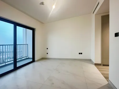 2 Bedrooms Apartment in The Crest Tower A