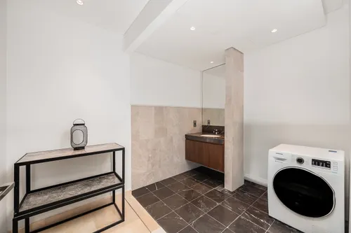 2 Bedrooms Apartment in The Residences JLT