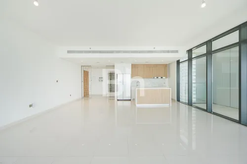 Exclusive | Palm View | High Floor | Maids Room