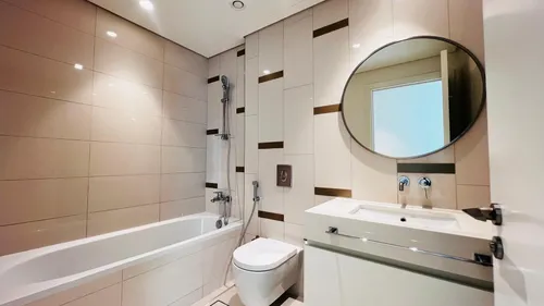 3 Bedrooms Apartment in Beach Vista 1