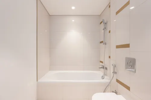 3 Bedrooms Apartment in Beach Vista 1