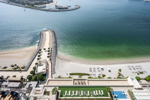 3 Bedrooms Apartment in Beach Vista 1