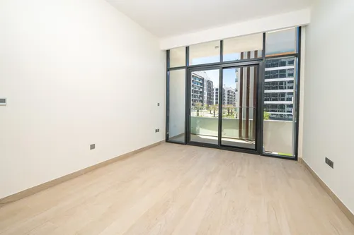  Apartment in Azizi Riviera 44