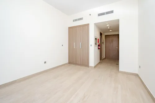 Lagoon View | Unfurnished | Flexible Cheques | Vacant