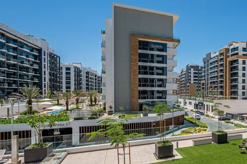  Apartment in Azizi Riviera 44