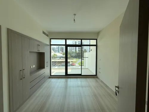 4 Bedrooms Townhouse in Phoenix