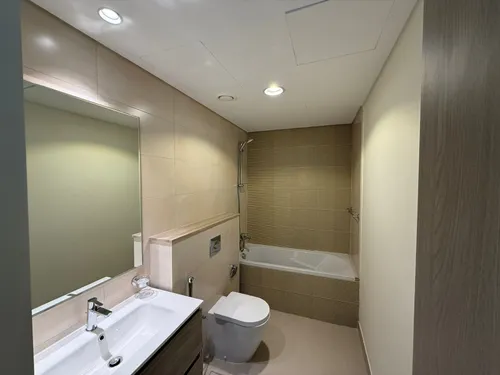 4 Bedrooms Townhouse in Phoenix